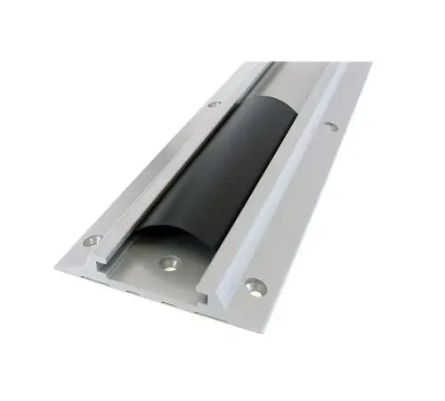 31-018-182 Ergotron 34-inch Wall Track (silver)